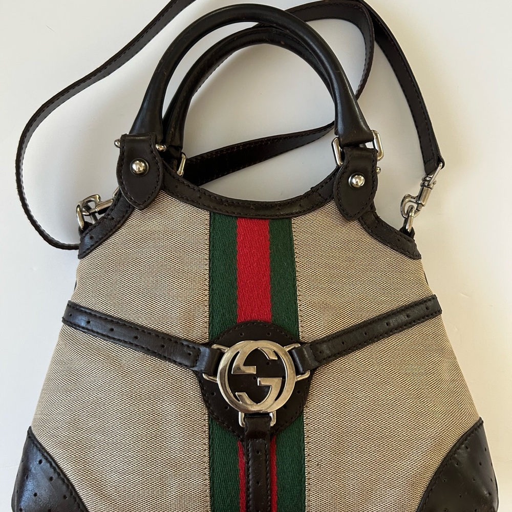 Gucci Beige Canvas Shoulder Bag with Brown Leather and Green-Red Stripe